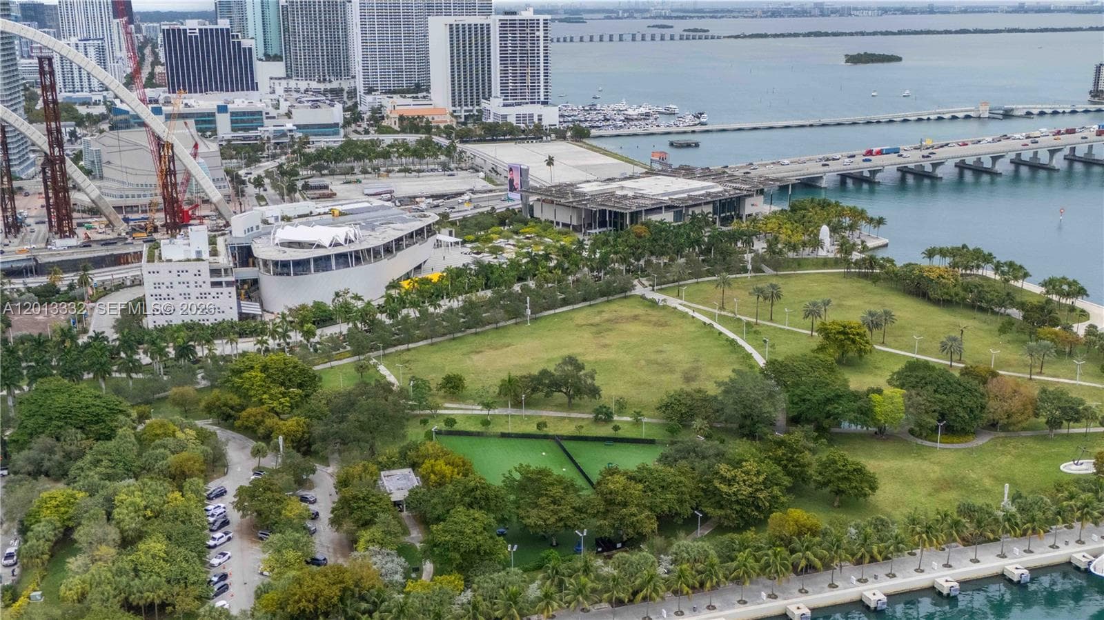 11 NE 6th St # 1513, Miami FL 33132 — 48