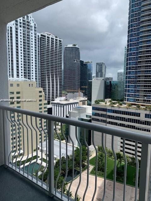 1200 Brickell Bay Dr # 2716, Miami FL 33131 — 1