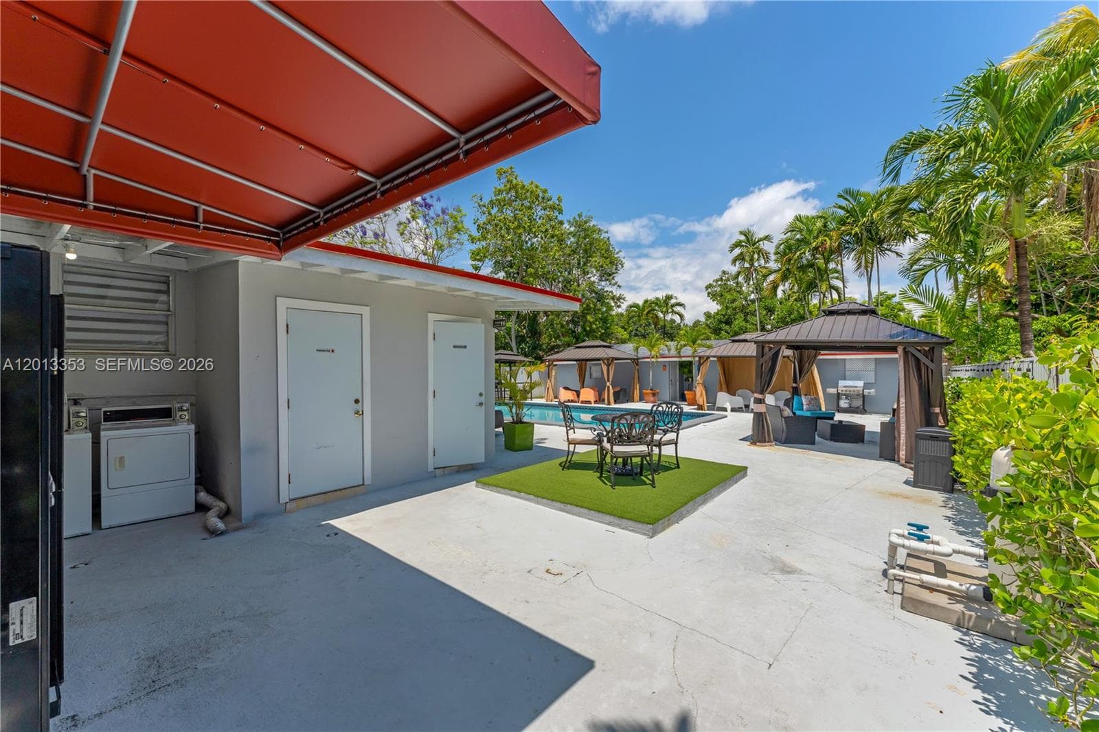 6355 SW 30th St, Miami FL 33155 — 41
