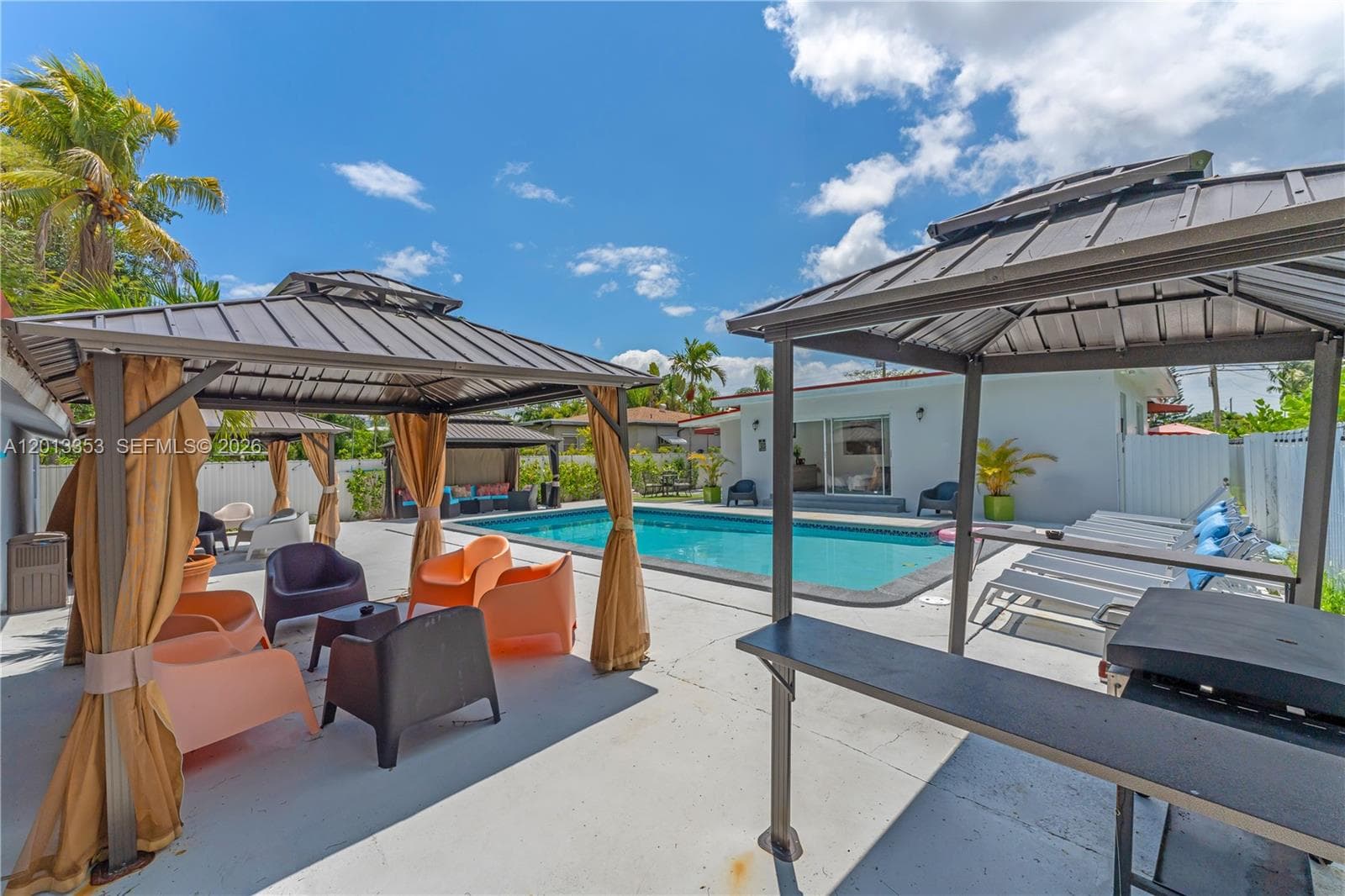 6355 SW 30th St, Miami FL 33155 — 37