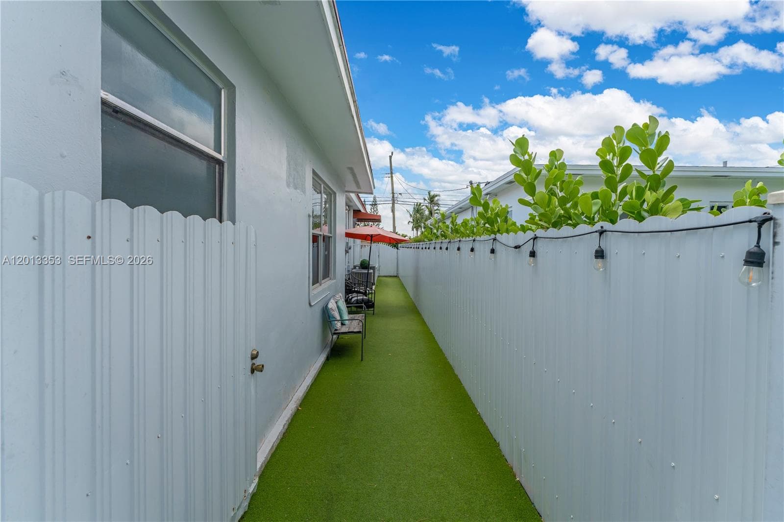6355 SW 30th St, Miami FL 33155 — 35