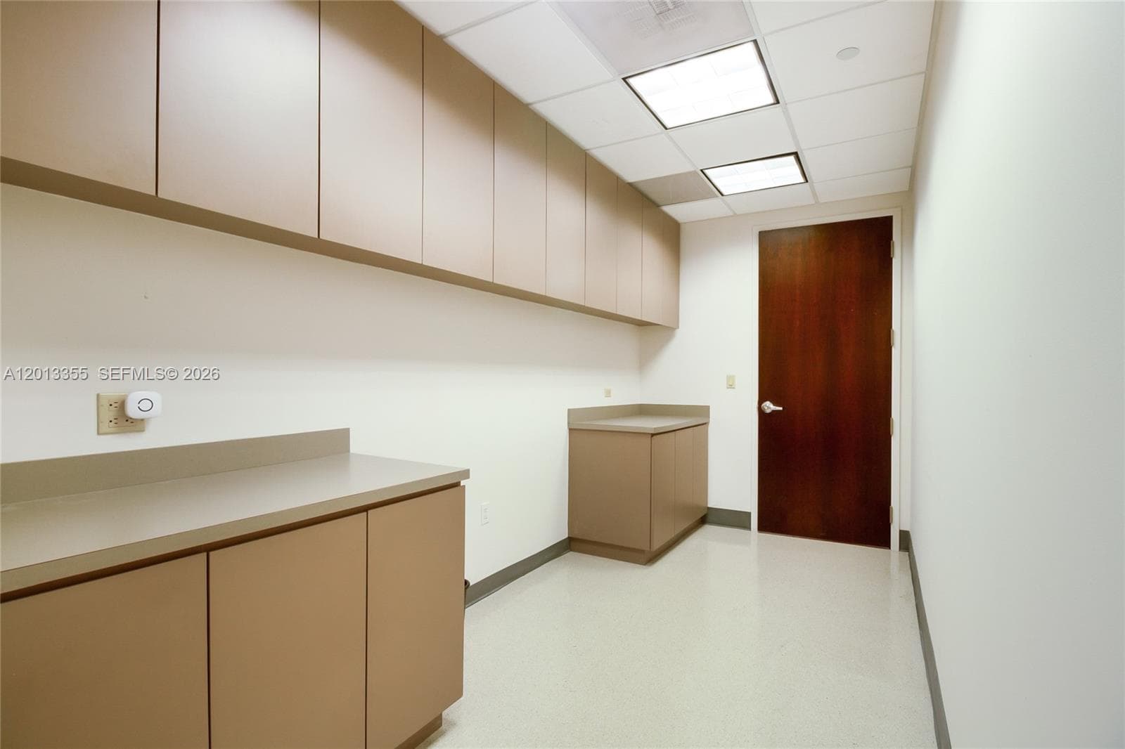 1200 Brickell Ave # B, Miami FL 33131 — 7