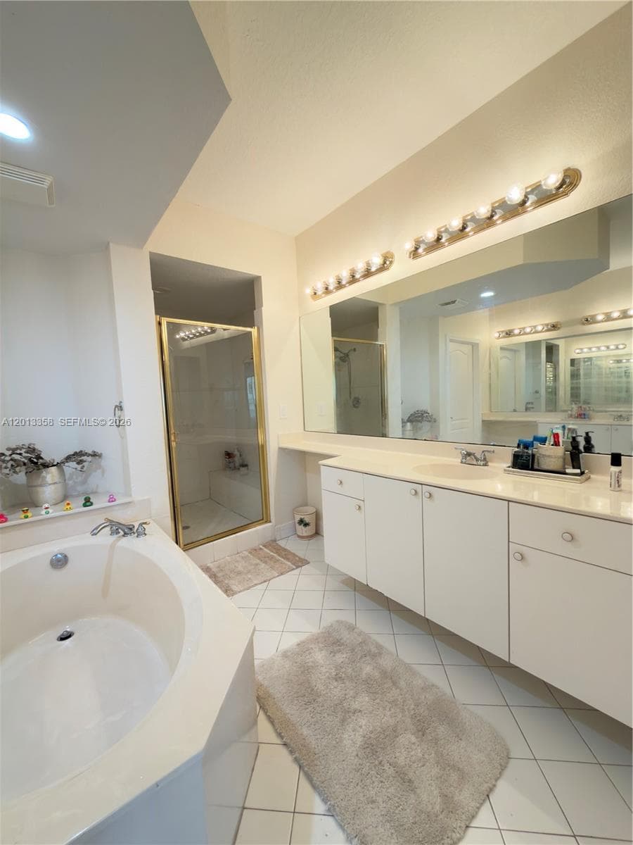 10720 NW 66th St # 510, Doral FL 33178 — 11
