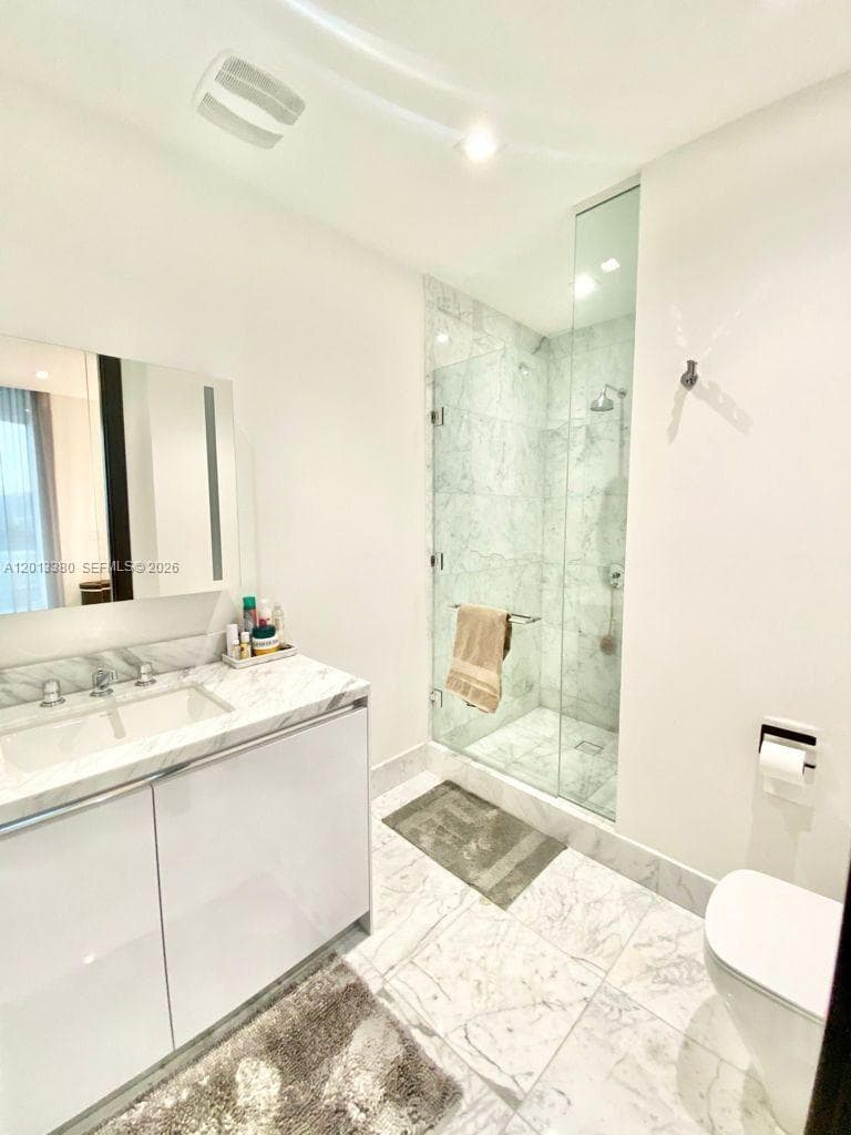 16901 Collins Ave # 701, Sunny Isles Beach FL 33160 — 32