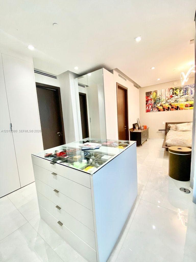16901 Collins Ave # 701, Sunny Isles Beach FL 33160 — 30