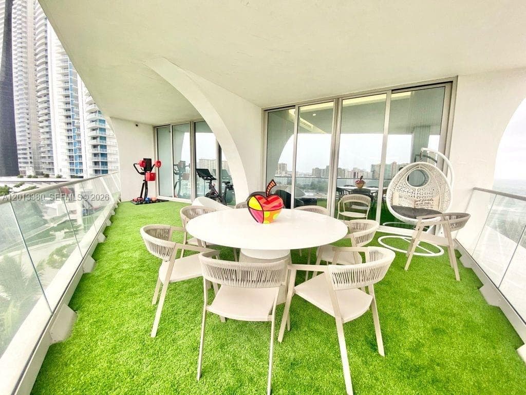 16901 Collins Ave # 701, Sunny Isles Beach FL 33160 — 8