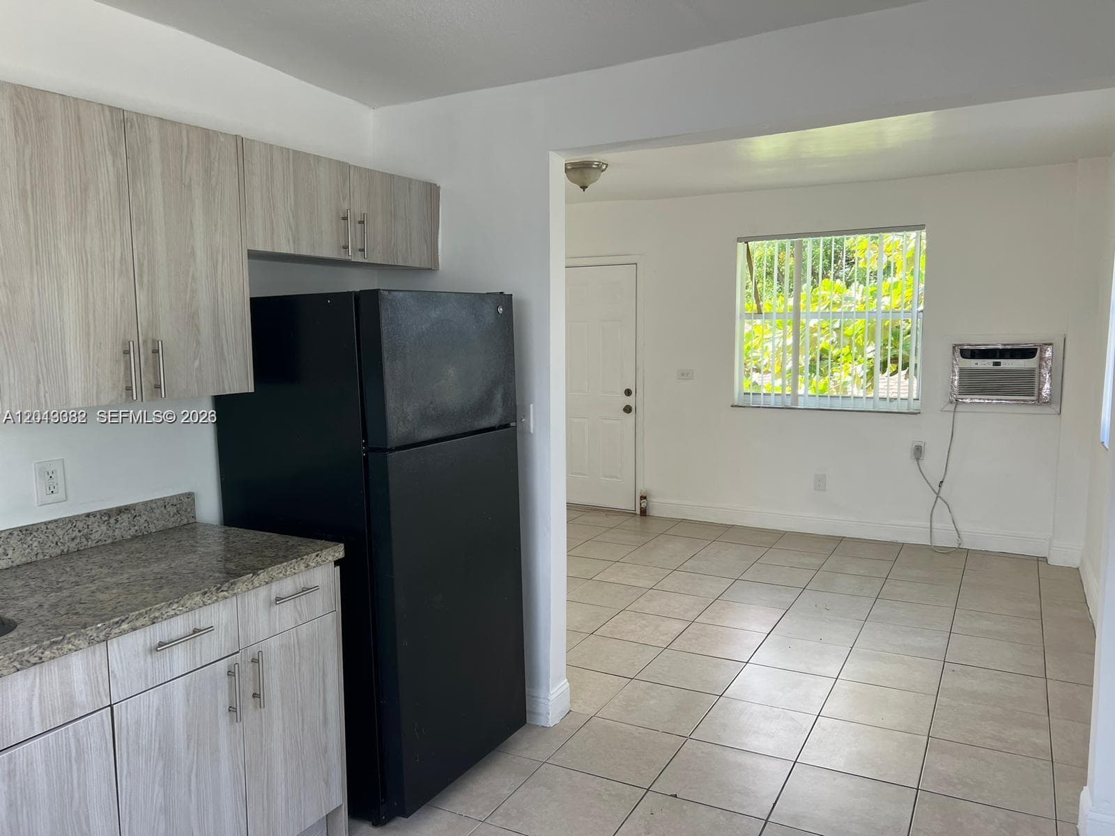 4245 NW 24th Ave, Miami FL 33142 — 13