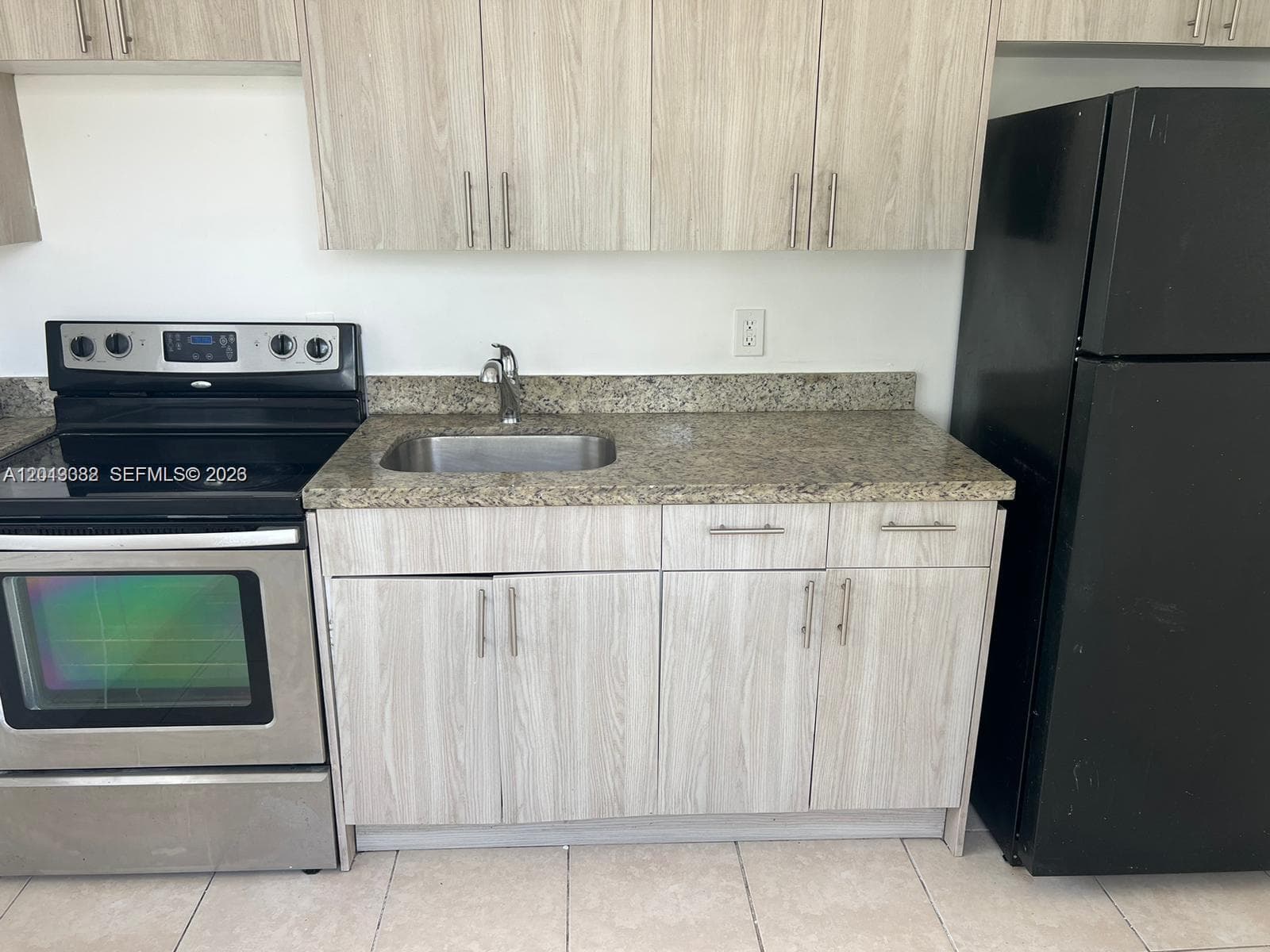 4245 NW 24th Ave, Miami FL 33142 — 14