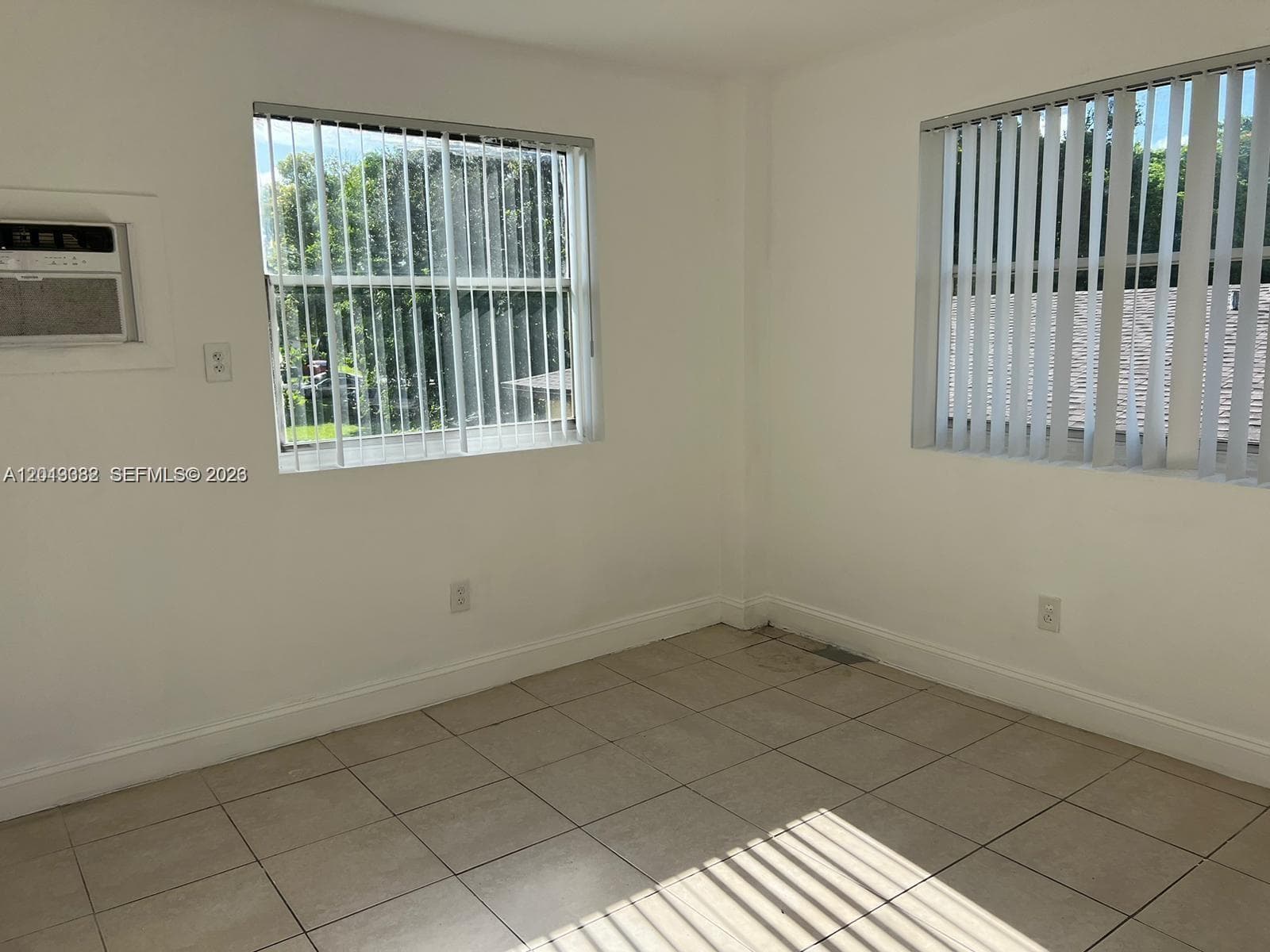 4245 NW 24th Ave, Miami FL 33142 — 18