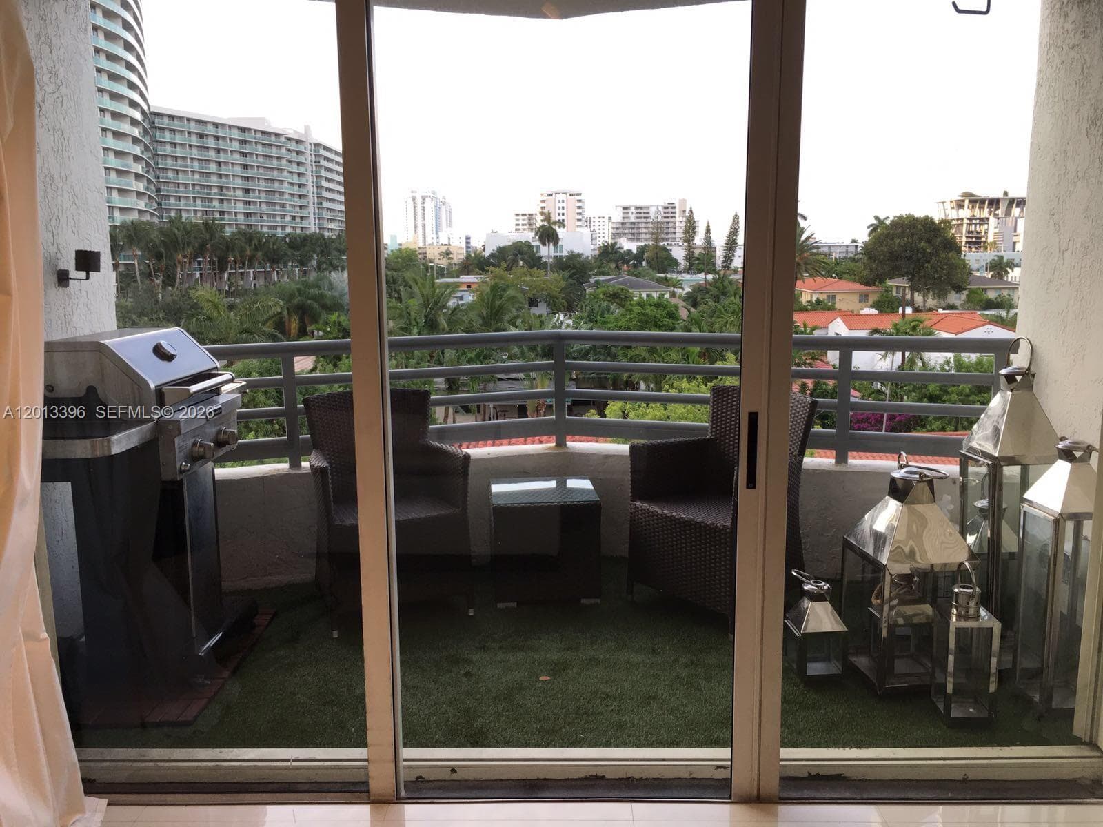 1401 Bay Rd # 513, Miami Beach FL 33139 — 6
