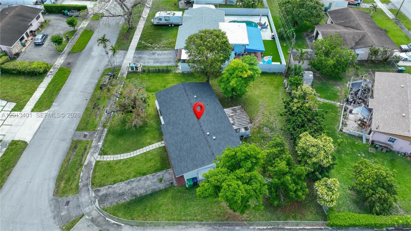 10370 SW 44th St, Miami FL 33165 — 19