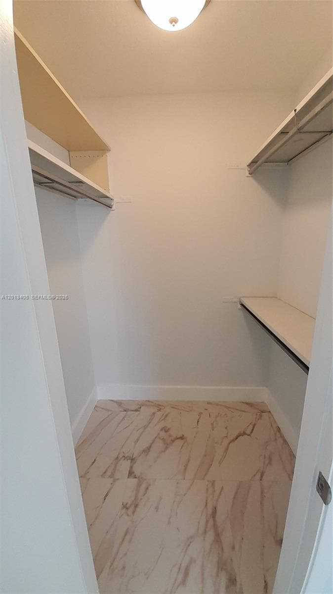310 Fontainebleau Blvd # 203, Miami FL 33172 — 16