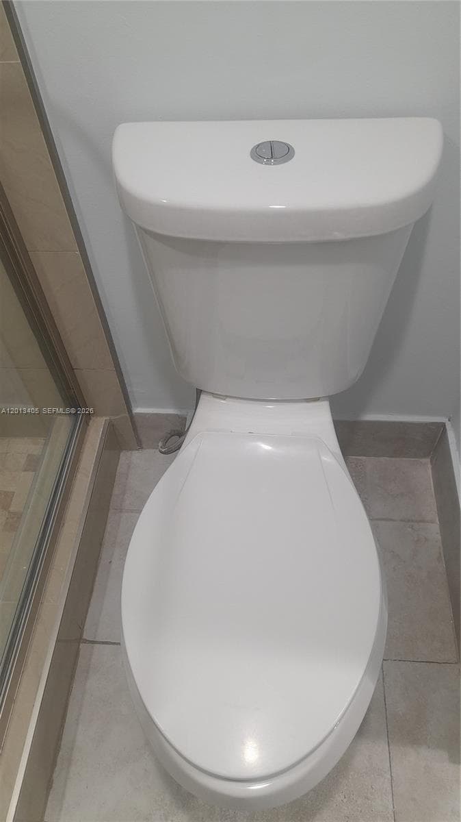 310 Fontainebleau Blvd # 203, Miami FL 33172 — 7