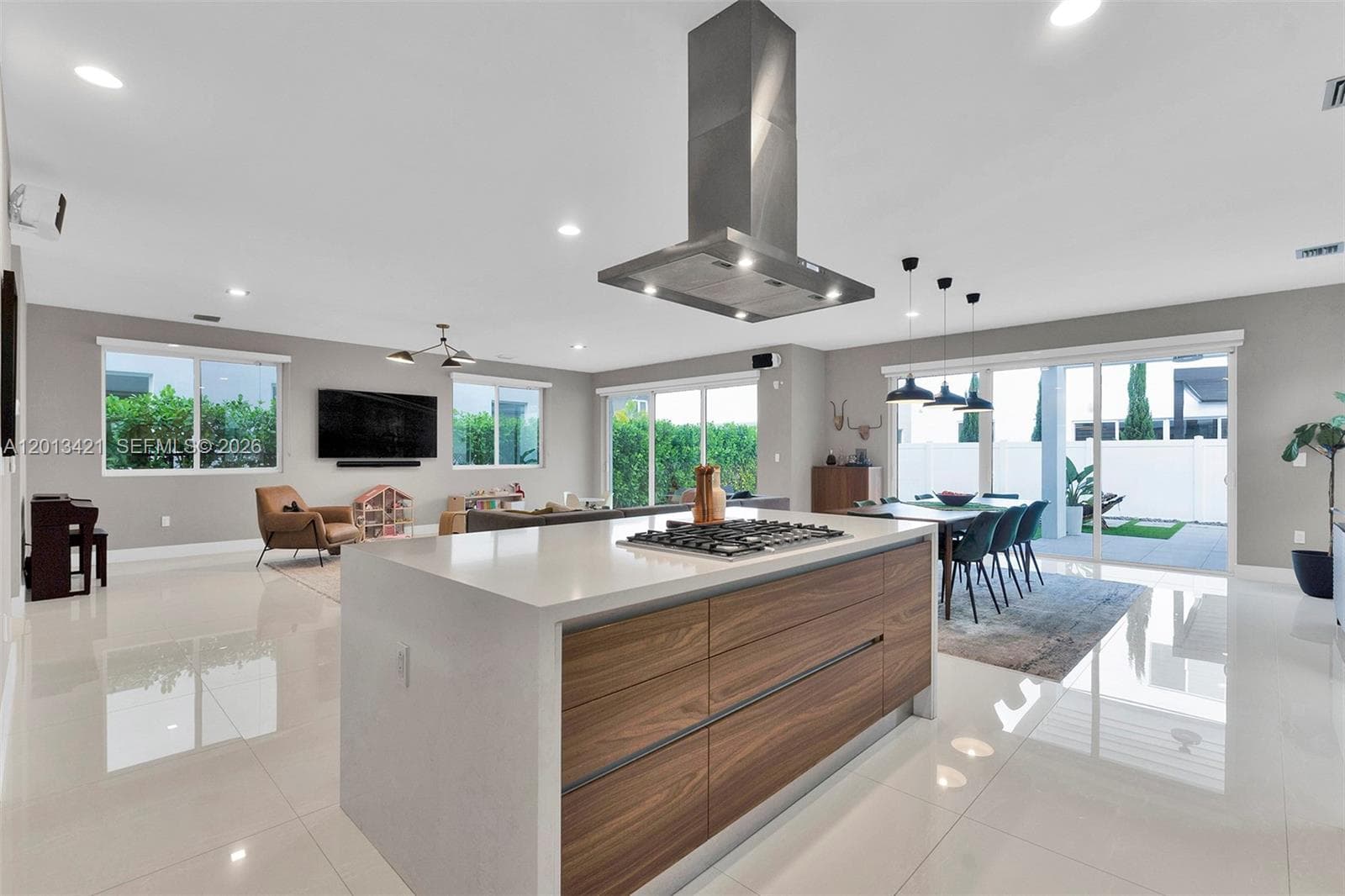 7535 NW 98th Ave # 7535, Doral FL 33178 — 16