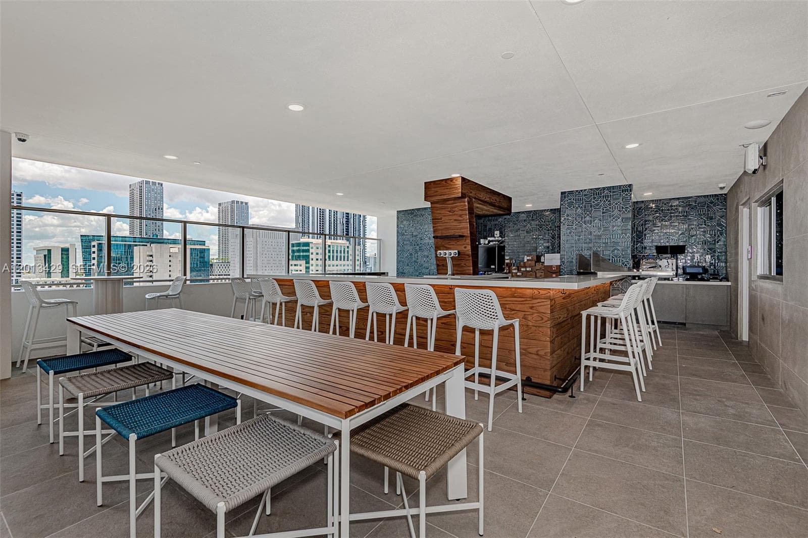 227 NE 2nd St # 2206, Miami FL 33132 — 7