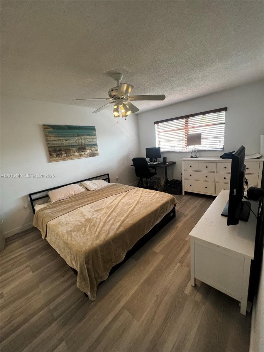 950 Euclid Ave # 211, Miami Beach FL 33139 — 8