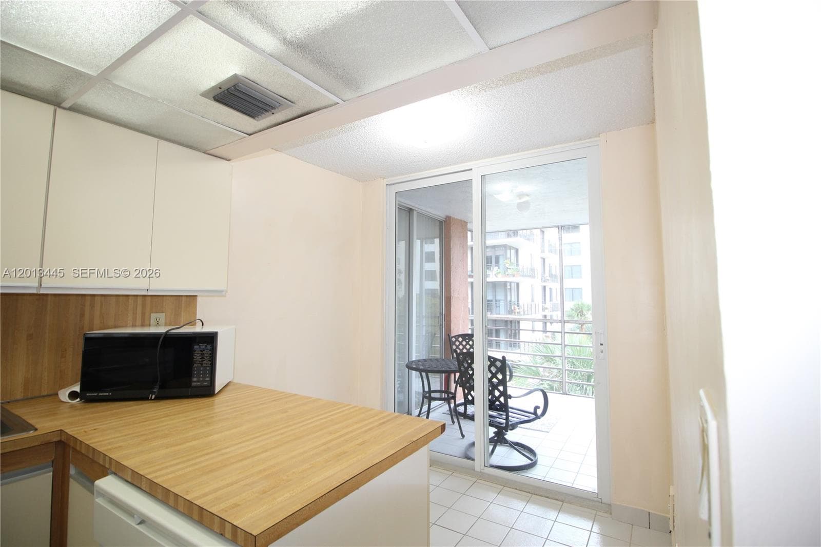 17890 W Dixie Hwy 519 Hwy # 519, North Miami Beach FL 33160 — 7