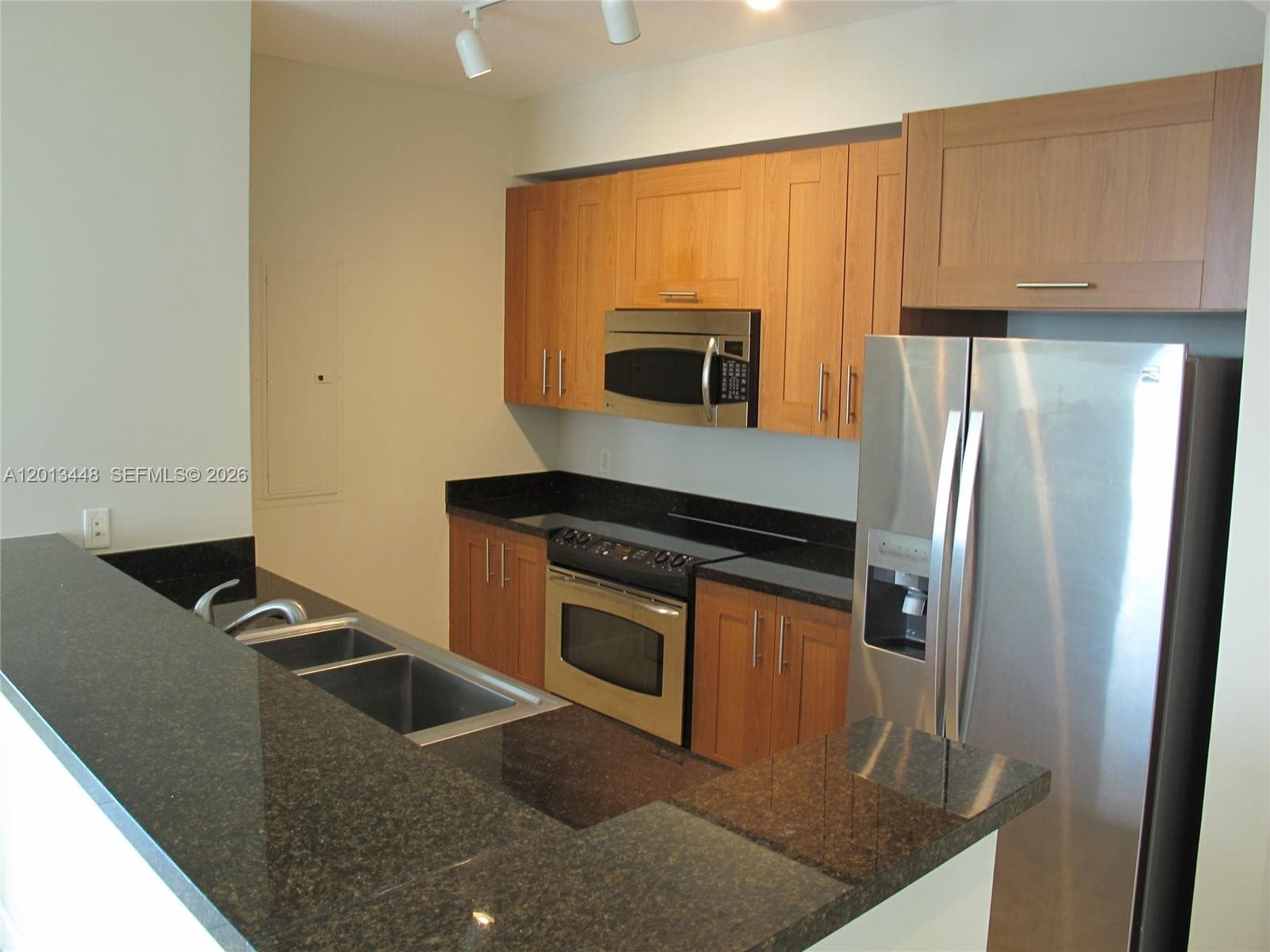 1300 Ponce De Leon Blvd # 603, Coral Gables FL 33134 — 15