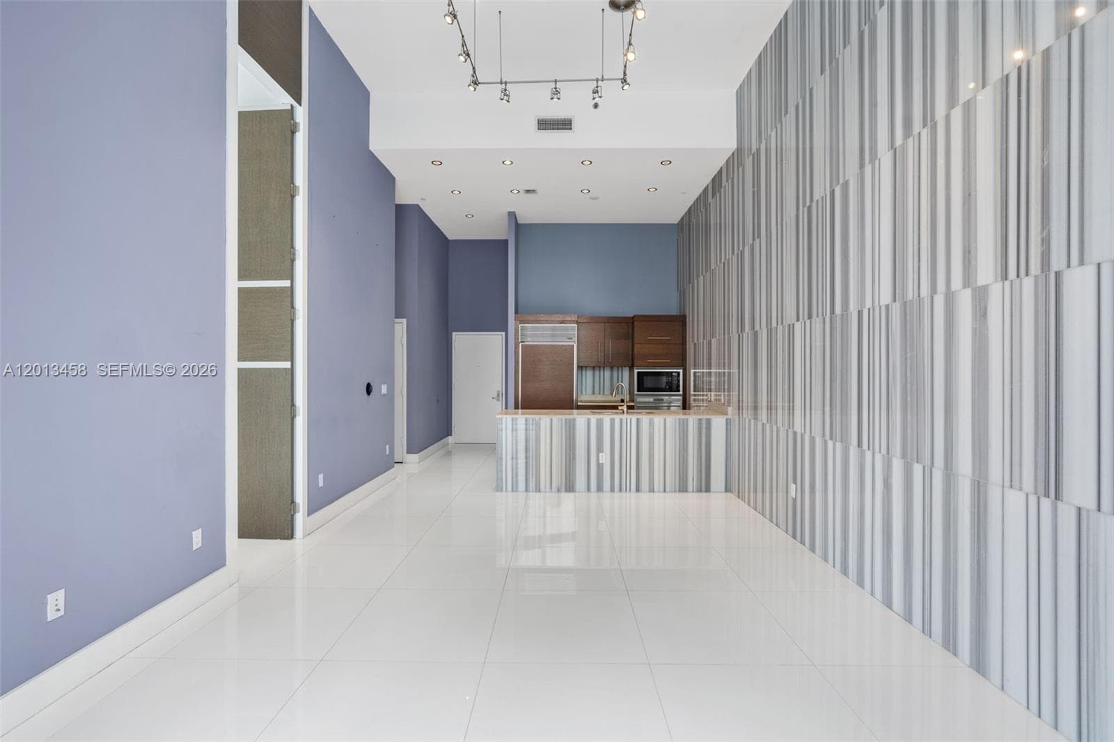 475 Brickell Ave # 2812, Miami FL 33131 — 11