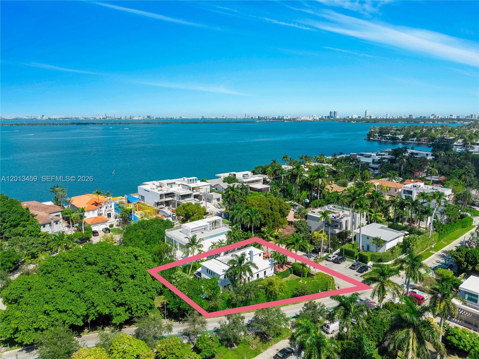 1281 S Venetian Way, Miami FL 33139 — 47