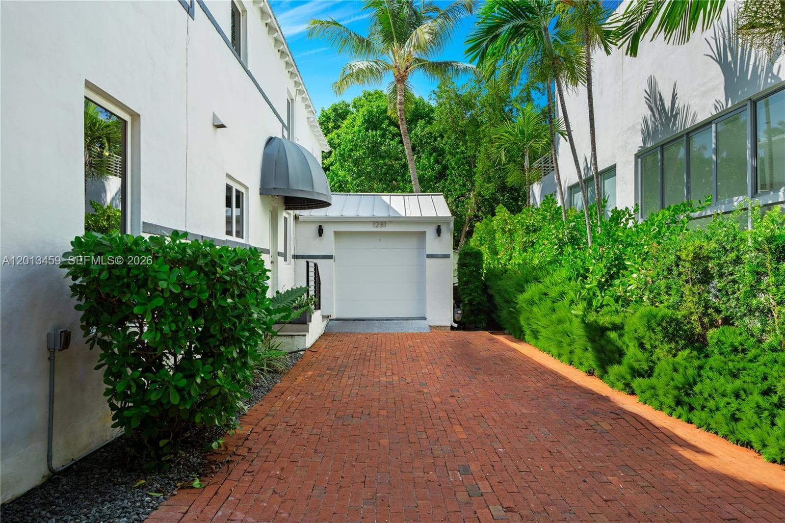 1281 S Venetian Way, Miami FL 33139 — 43