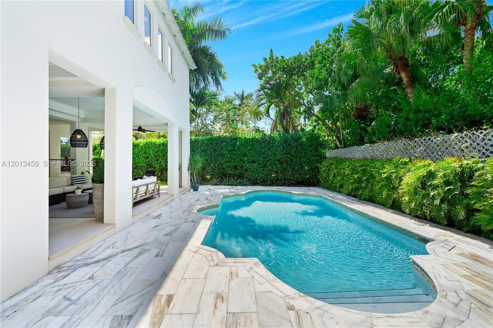 1281 S Venetian Way, Miami FL 33139 — 12