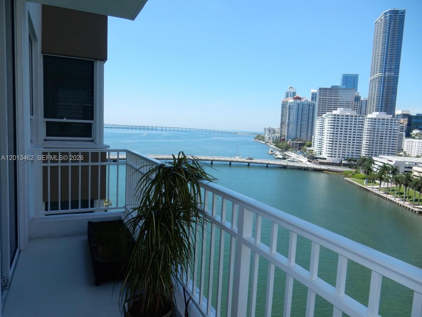 801 Brickell Key Blvd # 1102, Miami FL 33131 — 2