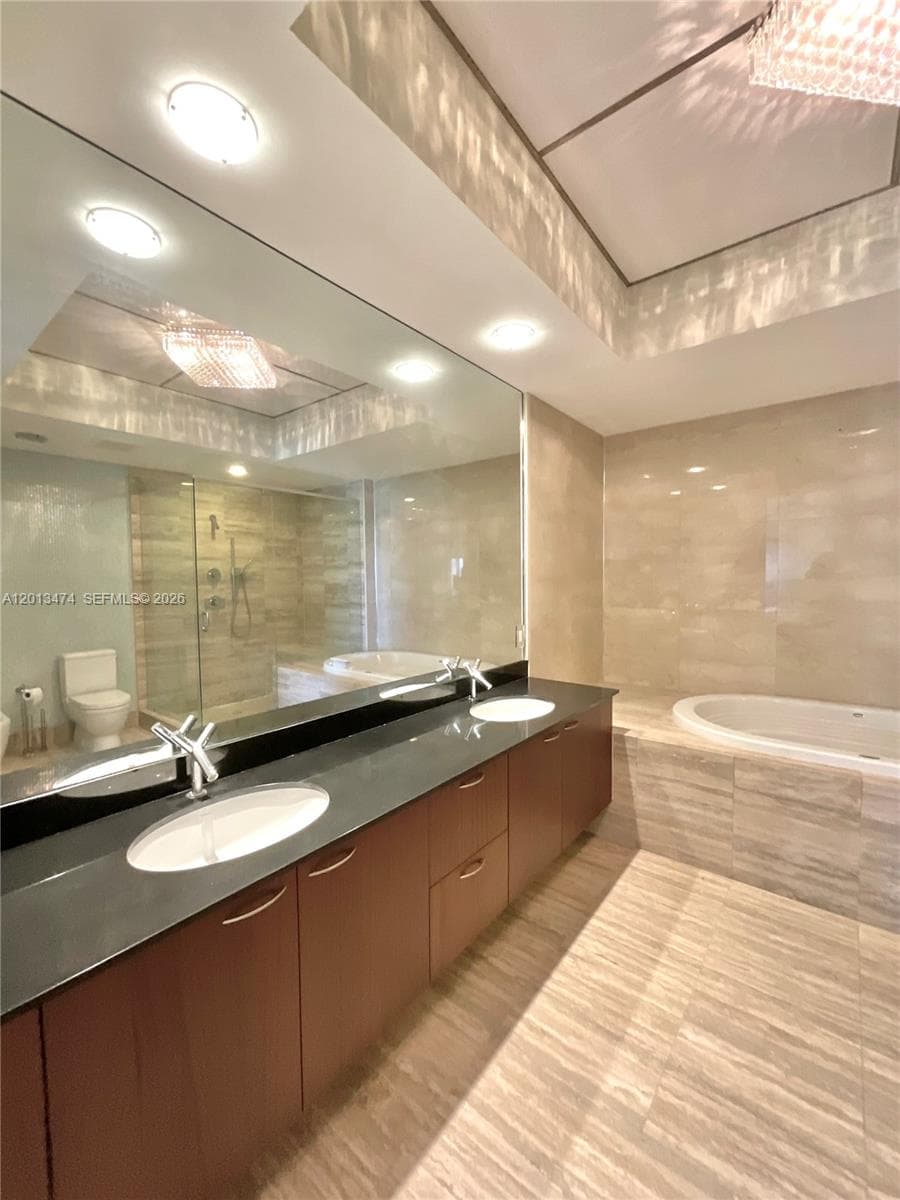 16001 Collins Ave # 703, Sunny Isles Beach FL 33160 — 16