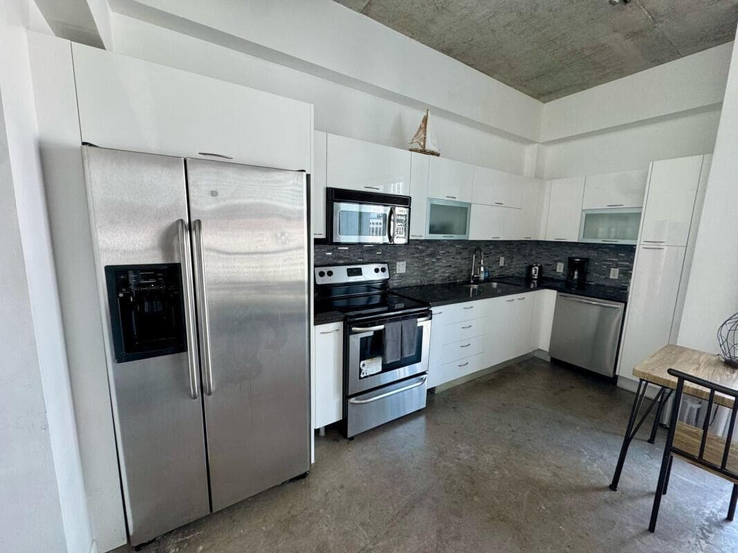 133 NE 2nd Avenue # 810, Miami FL 33132 — 5