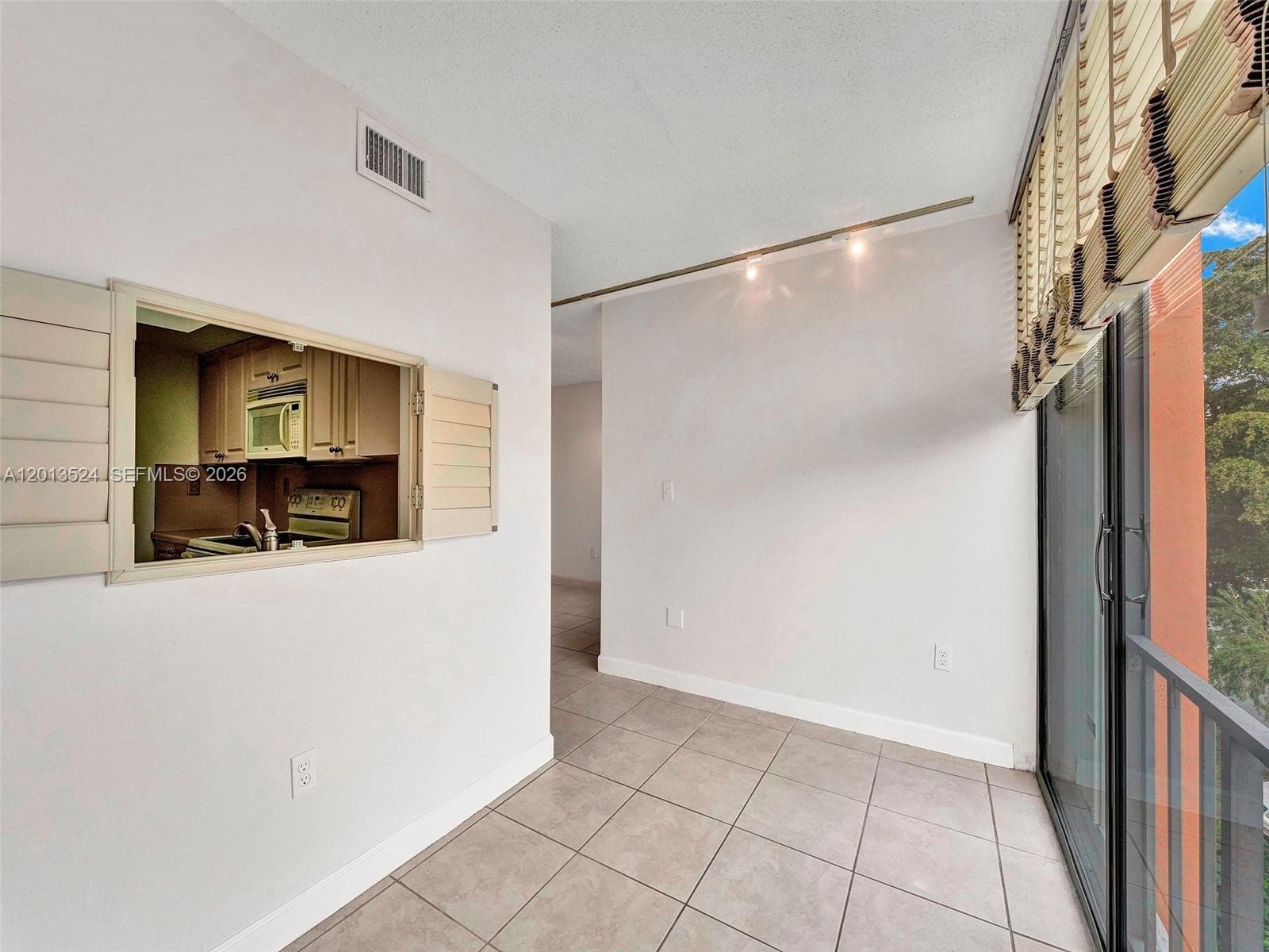 9420 W Flagler St # 312, Miami FL 33174 — 6