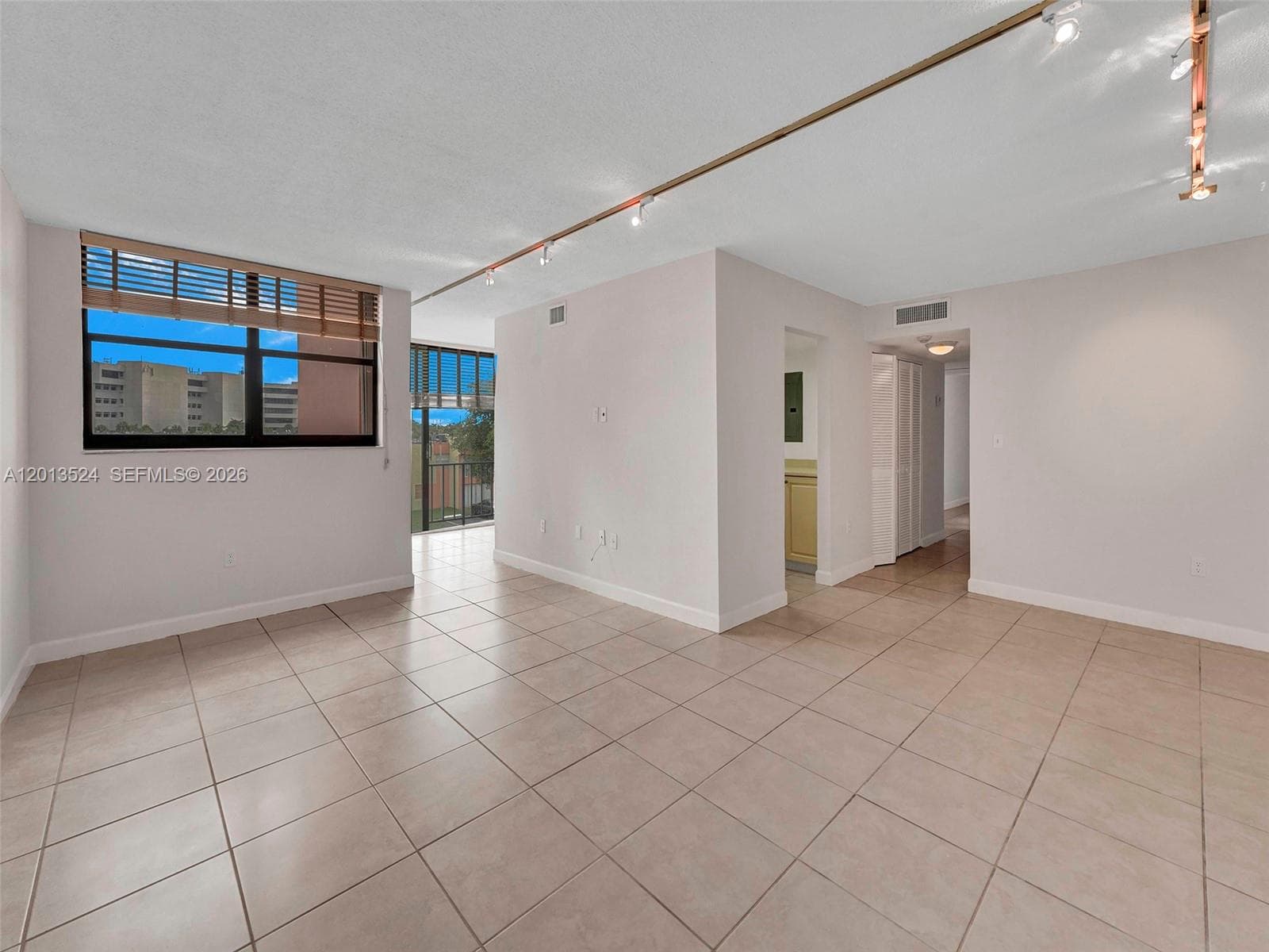 9420 W Flagler St # 312, Miami FL 33174 — 1