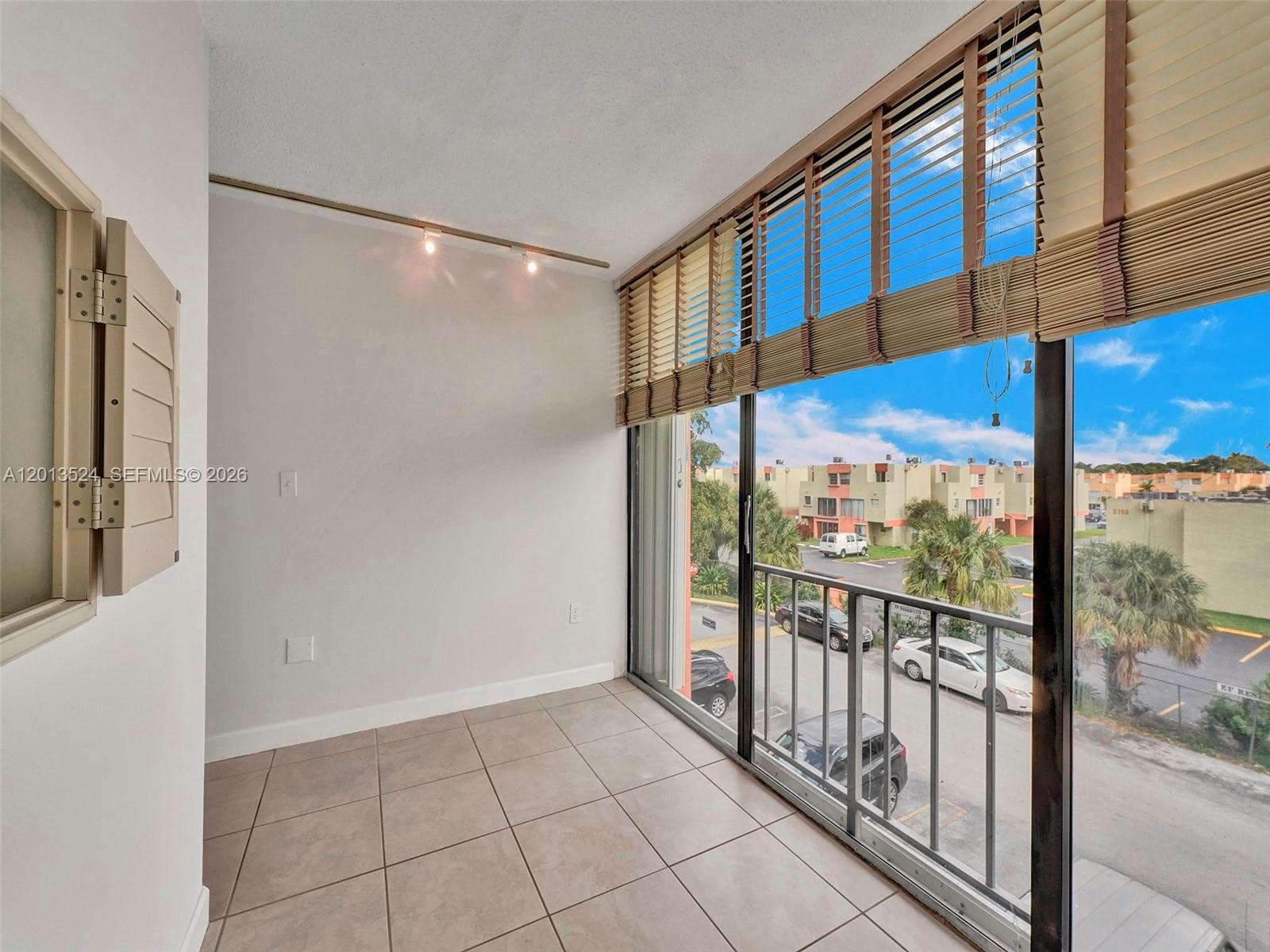 9420 W Flagler St # 312, Miami FL 33174 — 5