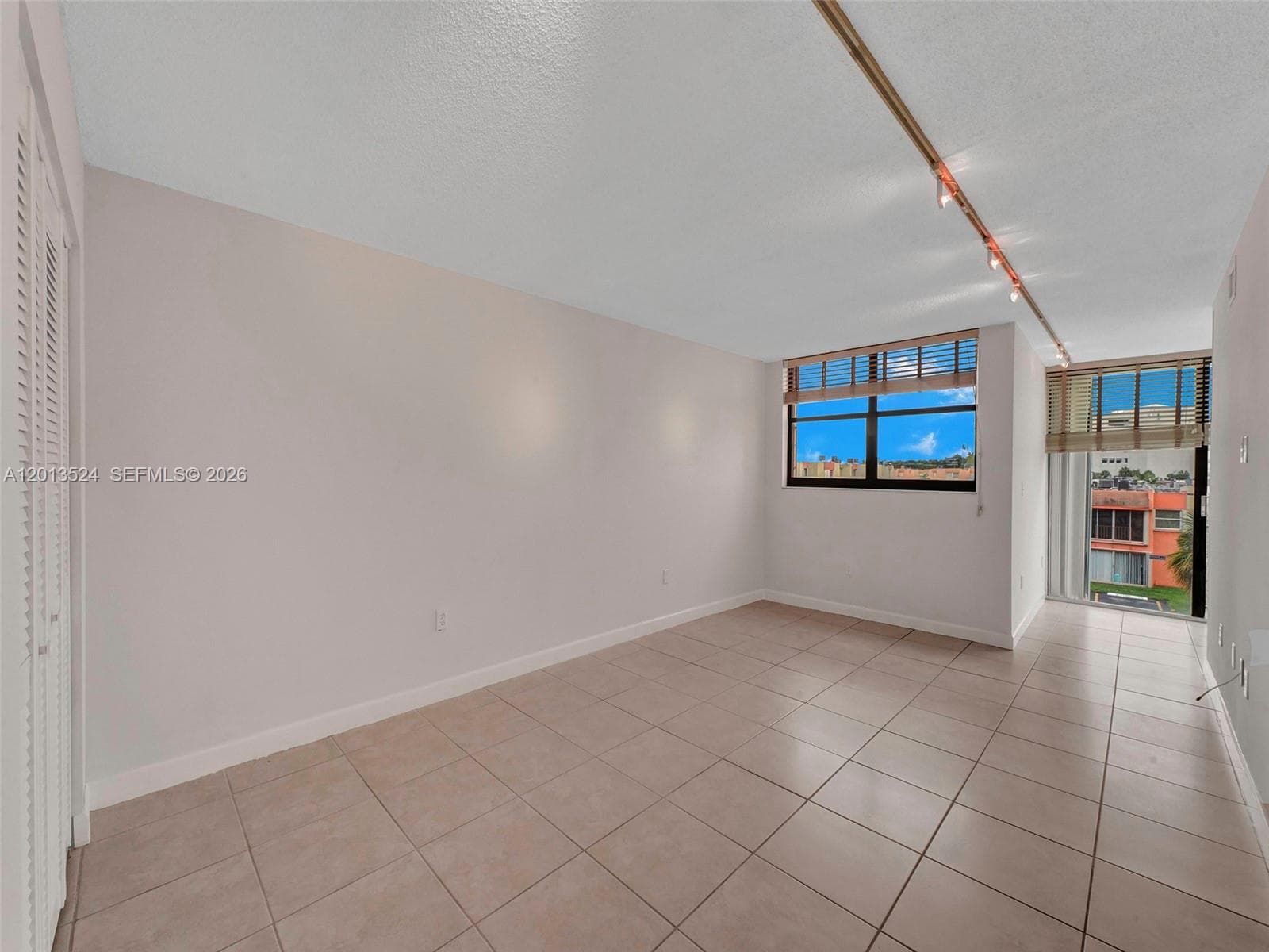 9420 W Flagler St # 312, Miami FL 33174 — 10