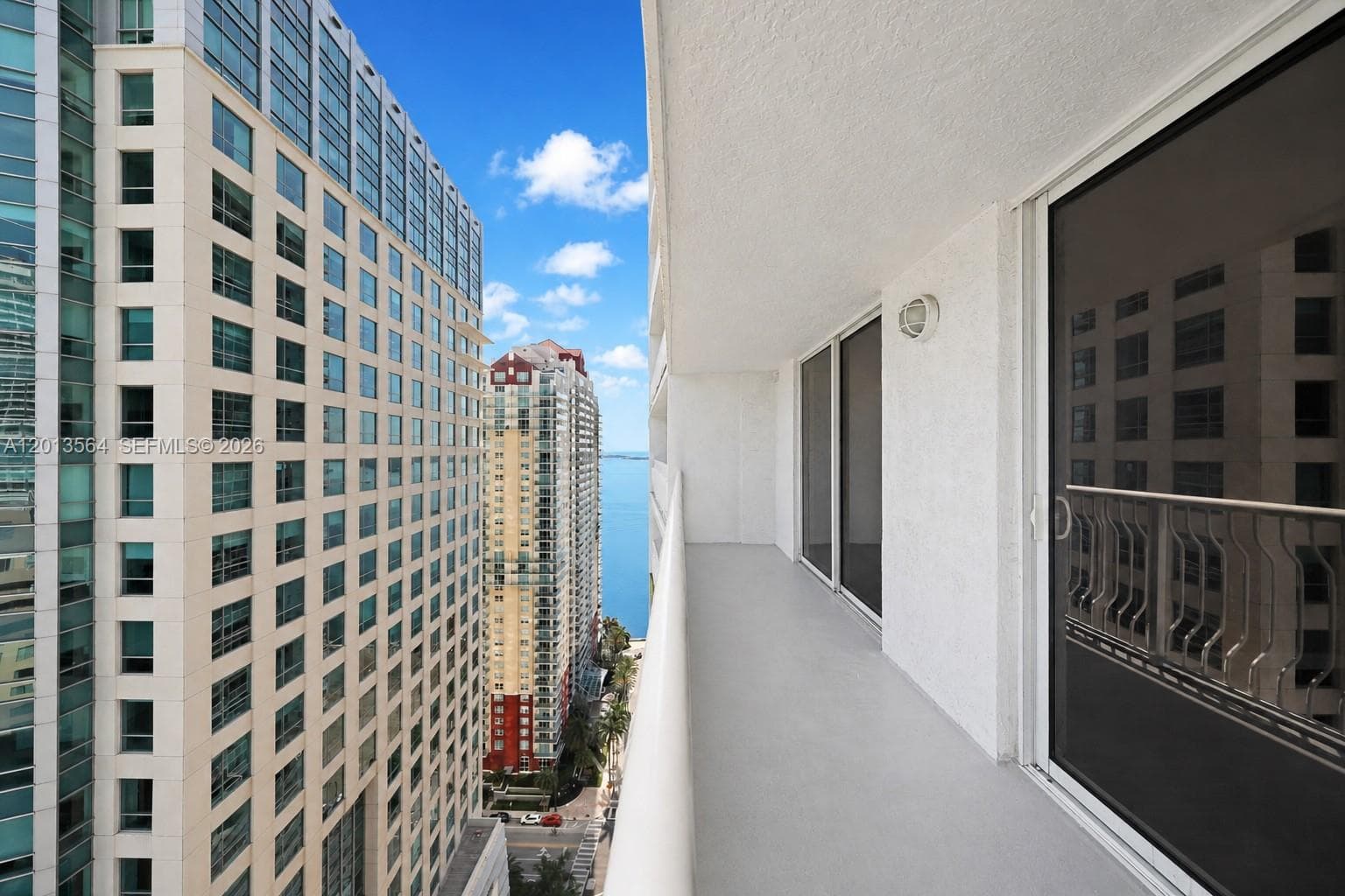 1200 Brickell Bay Dr # 3122, Miami FL 33131 — 3