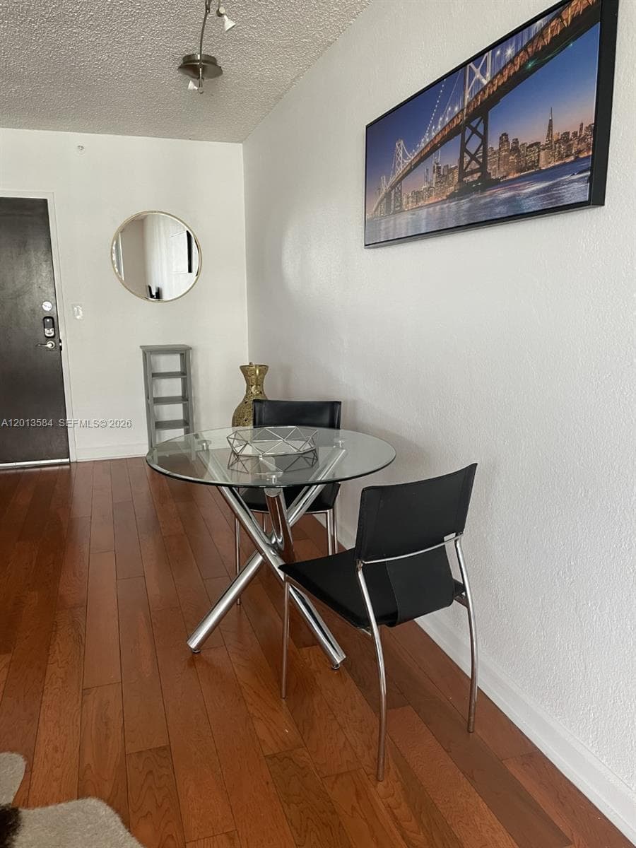 1500 Bay Rd # 1142S, Miami Beach FL 33139 — 2