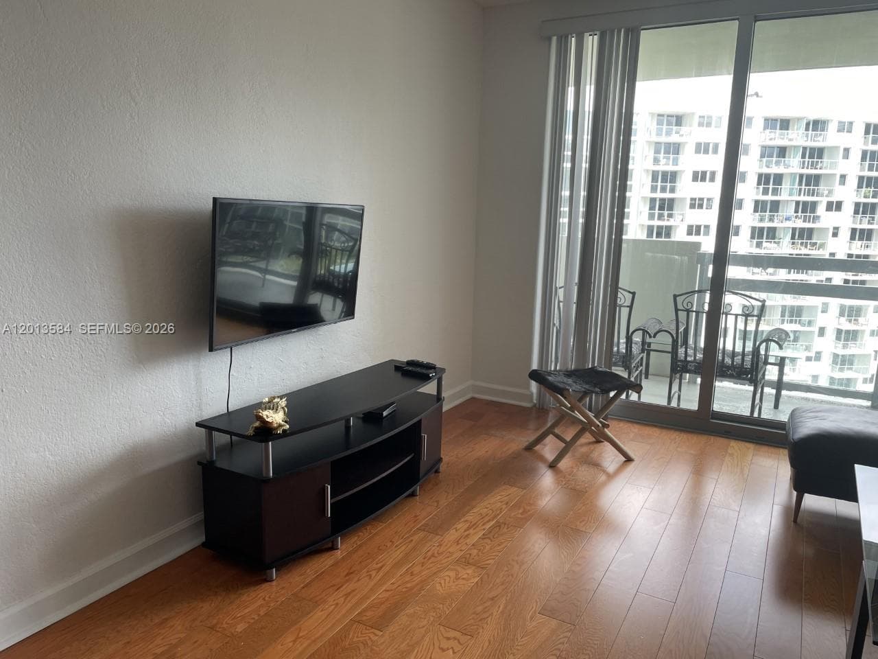 1500 Bay Rd # 1142S, Miami Beach FL 33139 — 4