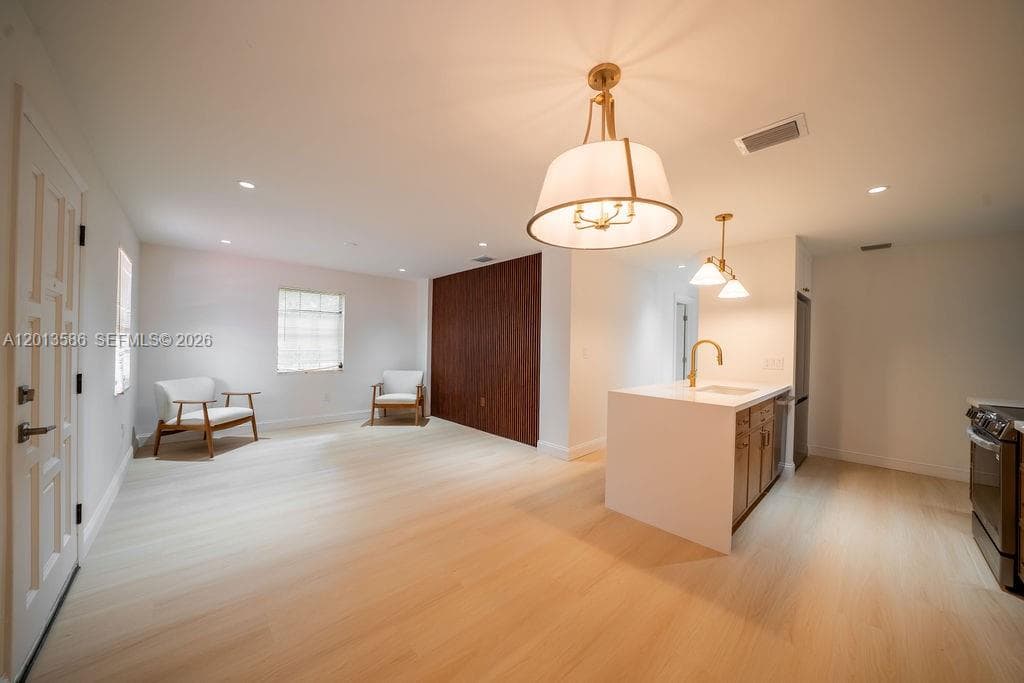 1550 S Greenway Dr, Coral Gables FL 33134 — 2