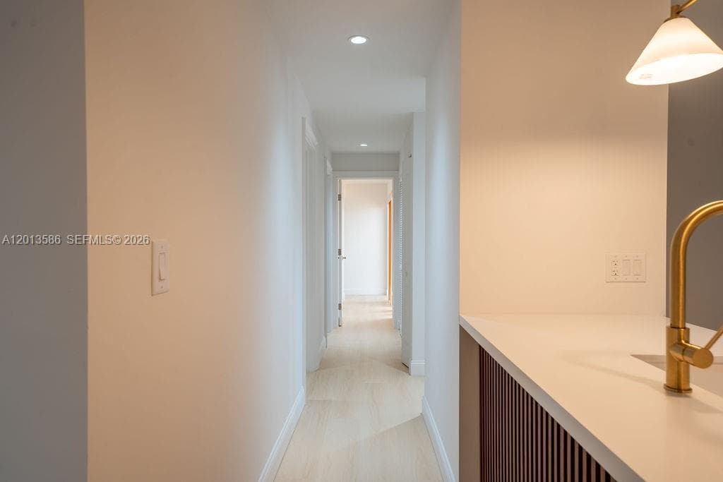 1550 S Greenway Dr, Coral Gables FL 33134 — 7