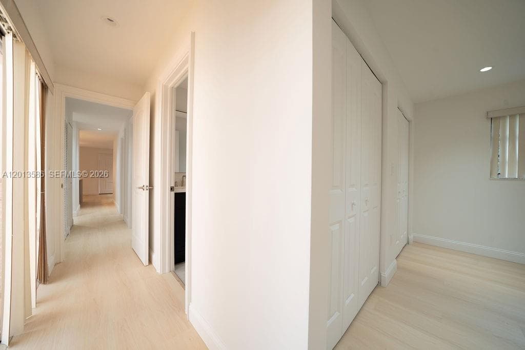 1550 S Greenway Dr, Coral Gables FL 33134 — 38