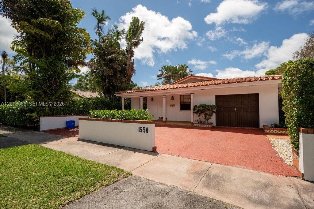 1550 S Greenway Dr, Coral Gables FL 33134 — 65