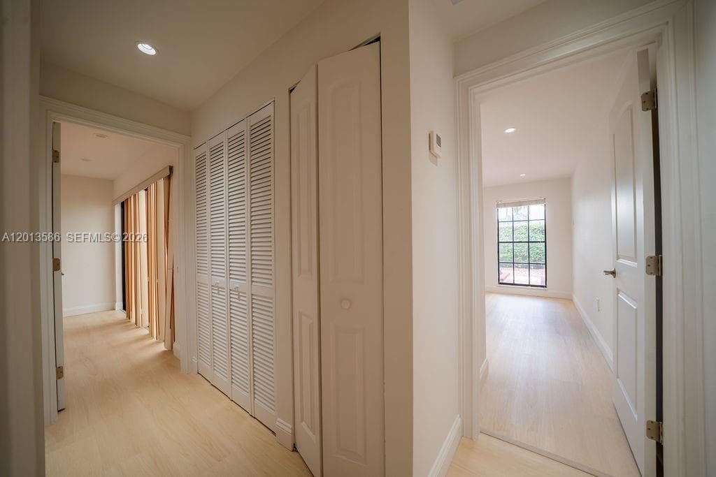 1550 S Greenway Dr, Coral Gables FL 33134 — 21