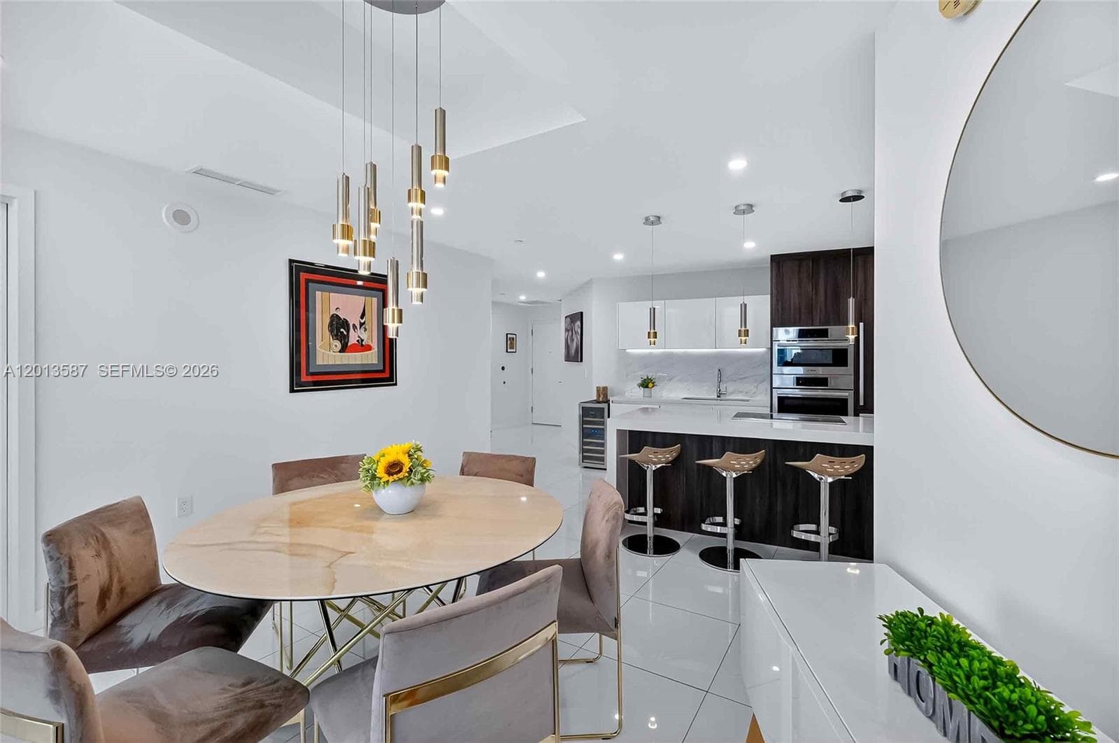 851 NE 1st Ave # 1603, Miami FL 33132 — 24