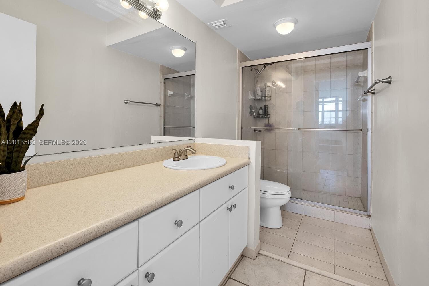 2016 Bay Dr # 604, Miami Beach FL 33141 — 16
