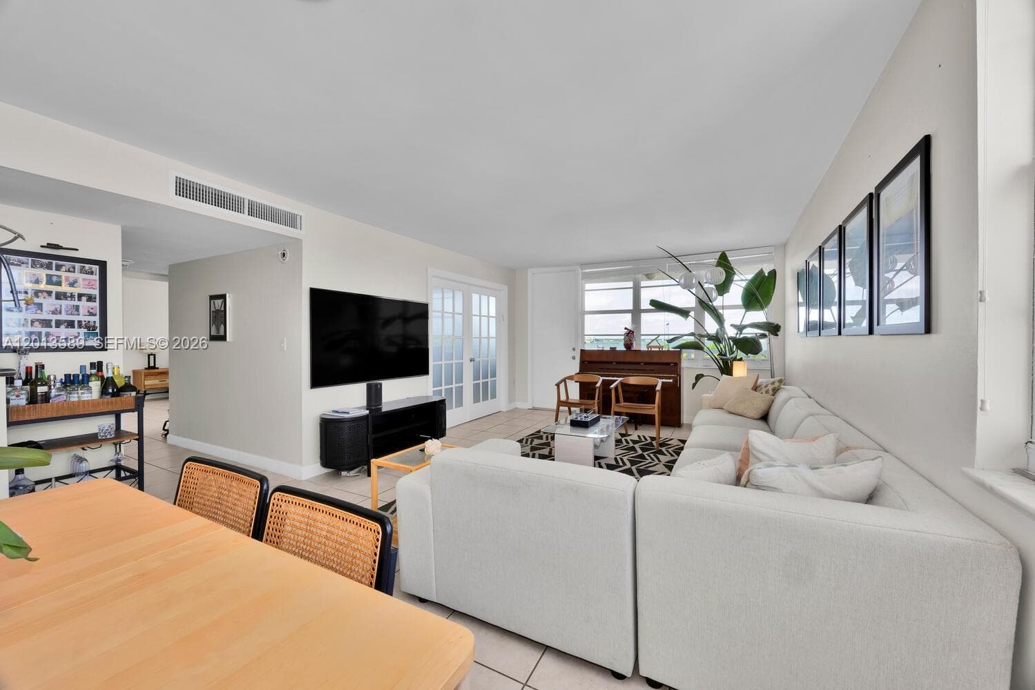 2016 Bay Dr # 604, Miami Beach FL 33141 — 7