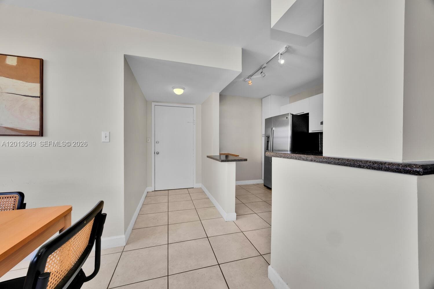 2016 Bay Dr # 604, Miami Beach FL 33141 — 3