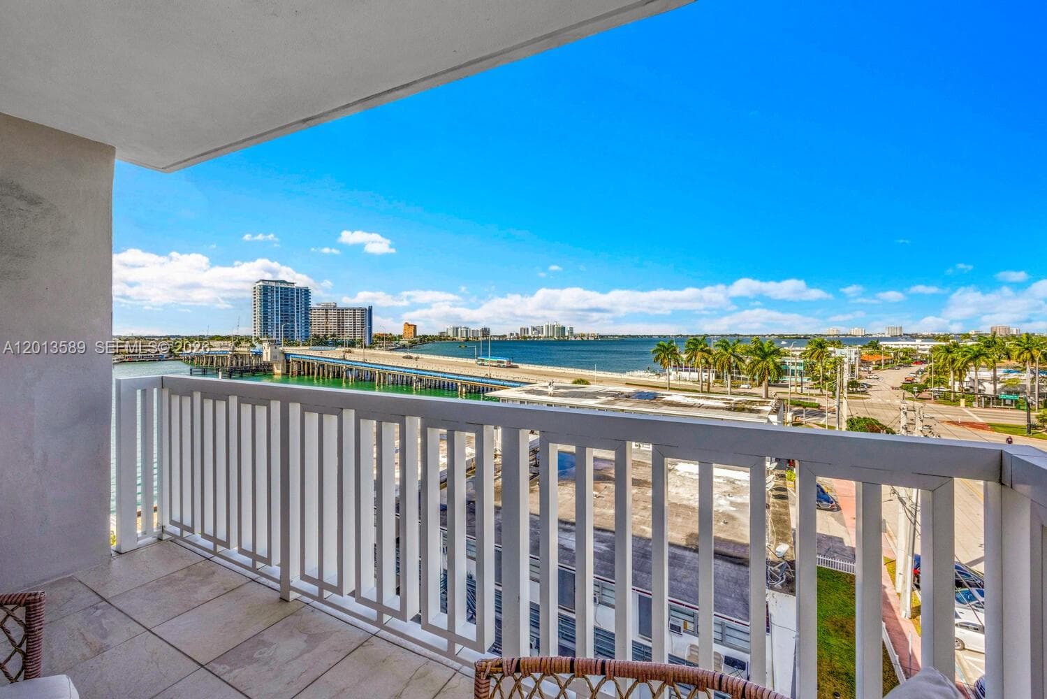 2016 Bay Dr # 604, Miami Beach FL 33141 — 1