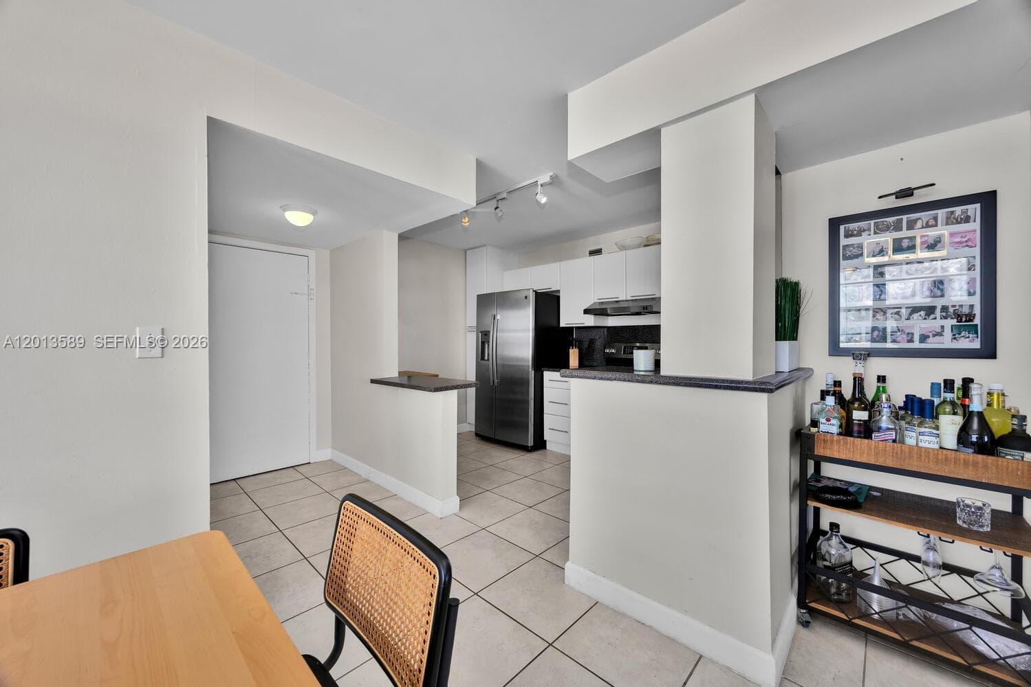 2016 Bay Dr # 604, Miami Beach FL 33141 — 10