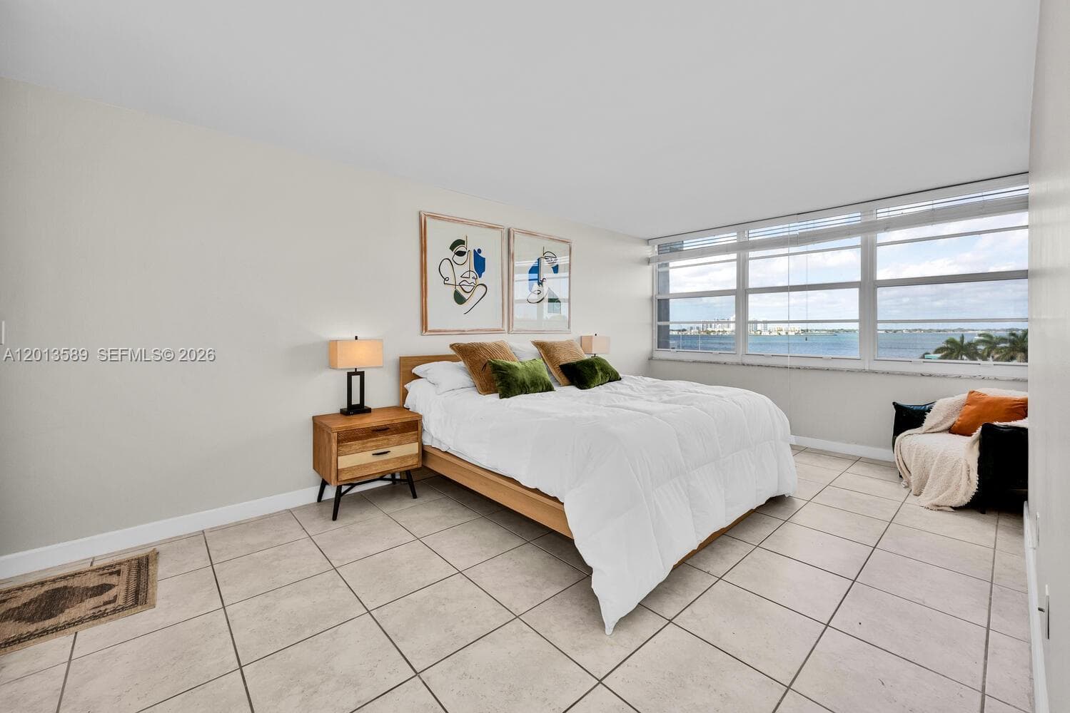 2016 Bay Dr # 604, Miami Beach FL 33141 — 14