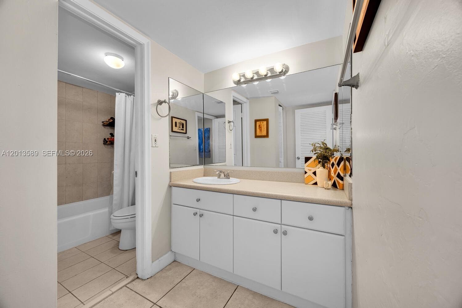 2016 Bay Dr # 604, Miami Beach FL 33141 — 18