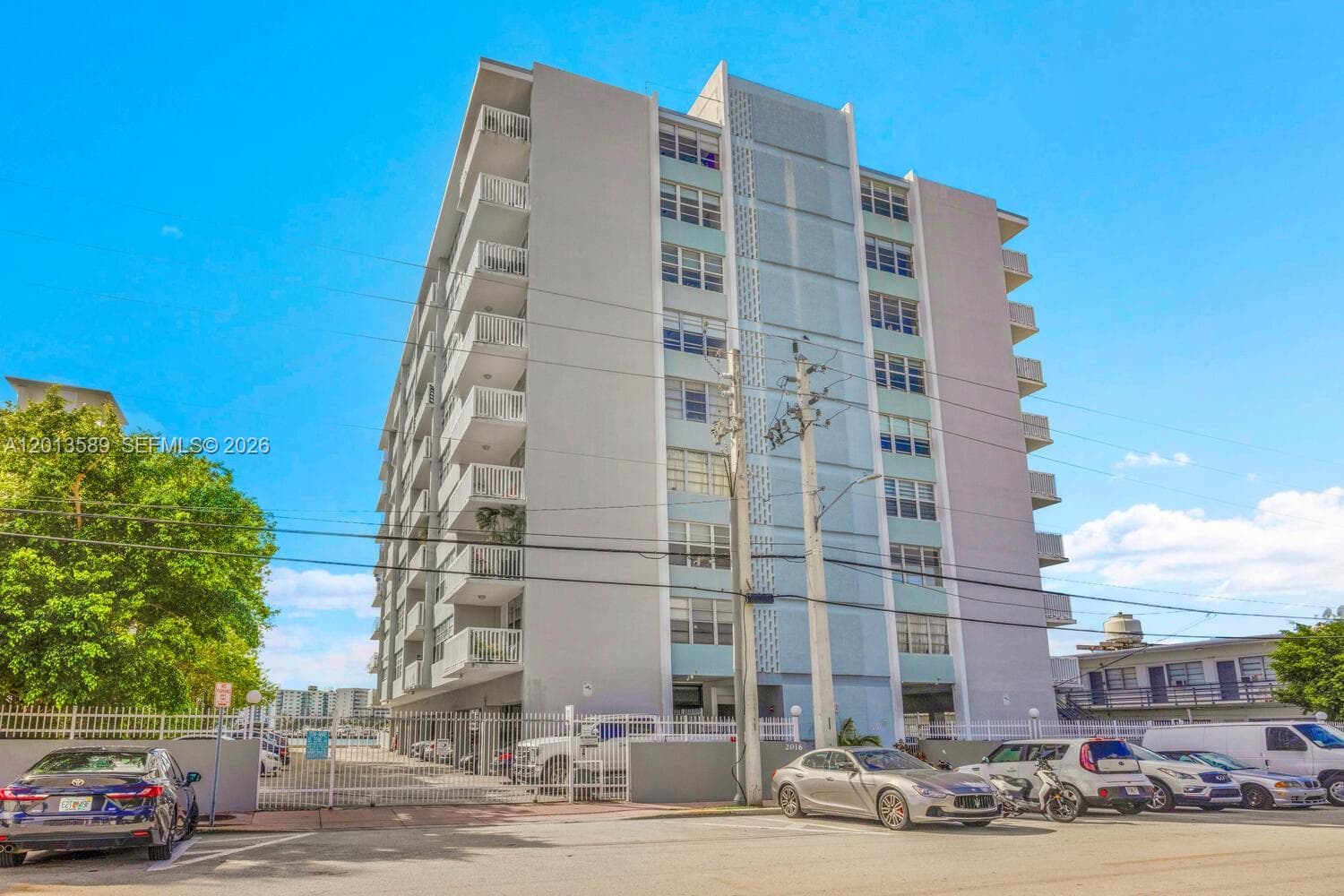 2016 Bay Dr # 604, Miami Beach FL 33141 — 31